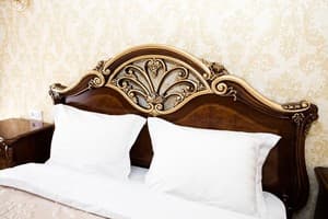 De Versal. Номер Улучшенный двухместный стандарт с кроватью размера King size