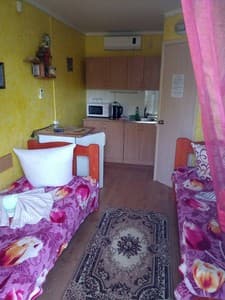 Отели . Гостиница Люкс трехместный с мини-кухней. 