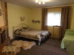 Готелі . Готель Котедж 4-місний . 