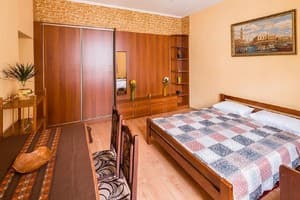 Hotels . Hotel Apartament Triple . 