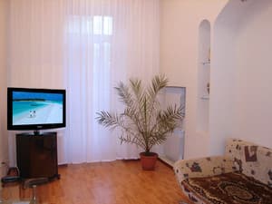 Готелі . Готель Апартаменти трьохмісний . 