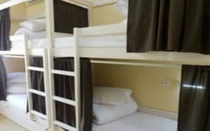 Hostel11. Номер Місце у загальному 8-місному номері № 3