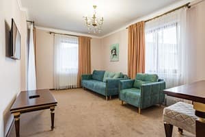 Marion SPA. Номер Люкс двухместный с видом на горы.