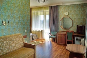 Hermes Resort Hotel. Номер Напівлюкс двомісний 