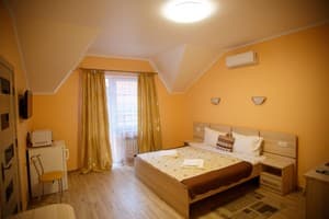  Zolotaya polyana. Room Suite Quadruple 