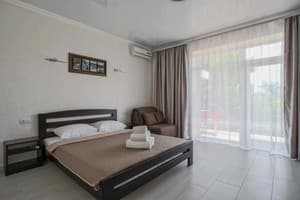 Готелі . Готель Покращений двомісний . 