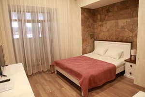 WINE & ROSE BOUTIQUE HOTEL. Номер Улучшенный двухместный №3