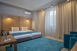 Boomerang Boutique Hotel. Номер Полулюкс трехместный 