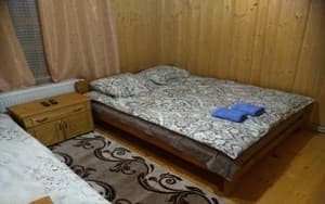 Anna. Room Economy Triple 