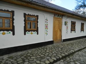 Отели . Гостиница Стандарт двухместный Хата бабы Саши №1. 