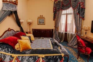 Отели . Гостиница Люкс двухместный . 