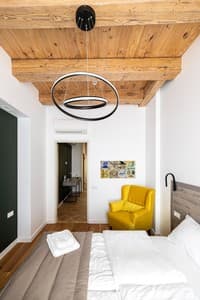 Отели . Гостиница Улучшенный двухместный с видом на город 2+1. 