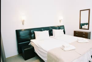 Готелі . Готель Люкс двомісний двокімнатний 5 корпус. 