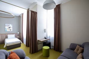Four Rooms City. Номер Комфорт трехместный с видом во двор