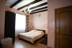 Отели . Гостиница Полулюкс двухместный Ларго (2+2). 