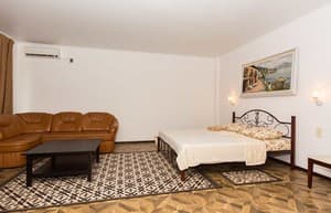 Отели . Гостиница Делюкс 4-местный . 