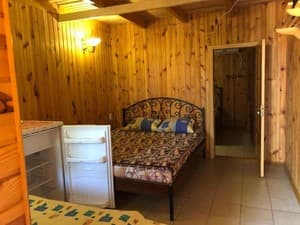 Отели . Гостиница Люкс 5-местный с 2 спальнями. 