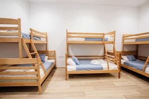 Discovery Hotel. Номер Эконом 8-местный 