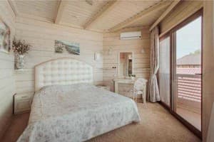 Отели . Гостиница Апартаменты 4-местный Ричард с террасой. 