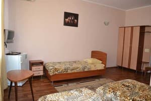 Отели . Гостиница Стандарт трехместный  без кондиционера. 