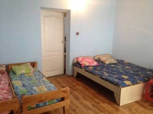 Отели . Гостиница Стандарт 4-местный с удобствами в номере. 