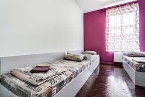 Mister Hostel. Room Bed in Mixed Dormitory triple room 302 а