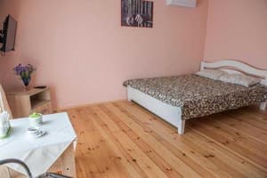 Hotels . Hotel Suite Triple 11,12. 