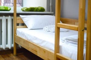 Hostel51 . Номер Место в общем 10-местном номере 