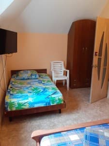 Отели . Гостиница Семейный 6-местный двухкомнатный. 