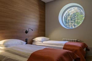 Готелі . Готель Стандарт двомісний twin. 