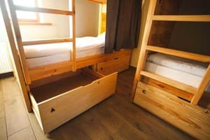 Dream Hostel Khmelnytskyi. Номер Місце у жіночому 4-місному номері 