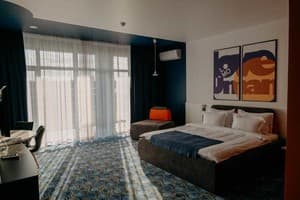 Готелі . Готель Напівлюкс тримісний . 