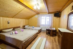 У Василины и Романа. Номер Эконом двухместный (2+1) Коттедж   Г2; Г 3