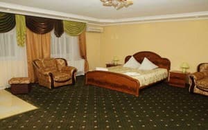 Vikont. Room Suite Double VIP