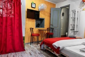 Mamba Hotel. Номер Делюкс двухместный №7