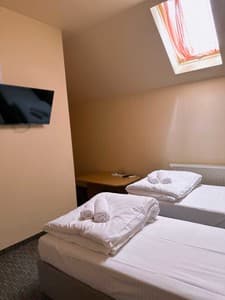 Готелі . Готель Економ двомісний малий. 