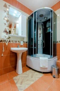 Отели . Гостиница Полулюкс двухместный 371. 