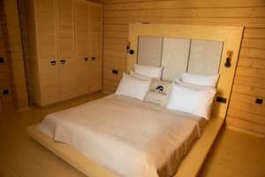 Отели . Гостиница Апартаменты 4-местный Люкс   люкс. 