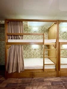 Sweet Home. Номер Місце у загальному 8-місному номері №7