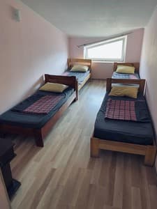 Готелі . Готель Стандарт 4-місний . 