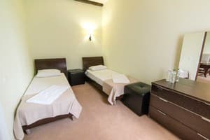 Готелі . Готель Сімейний тримісний . 