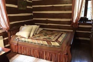 Готелі . Готель Котедж двомісний Горішок. 