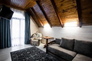 Готелі . Готель Котедж 4-місний з 2 спальнями. 