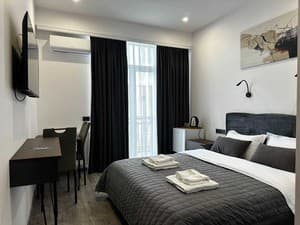 Mayster Home. Номер Стандарт двомісний з двоспальним ліжком