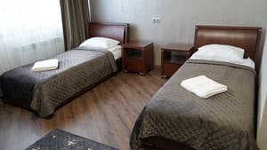 Готелі . Готель Стандарт двомісний . 