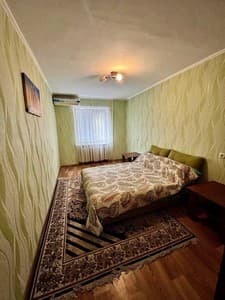 Trikimnatni apartamenti v samomu centri!. Room Apartament Triple 