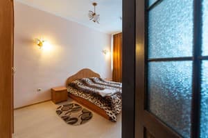 Готелі . Готель Стандарт 4-місний двокімнатний. 