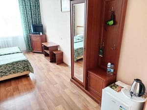 Отели . Гостиница Стандарт двухместный twin.. 