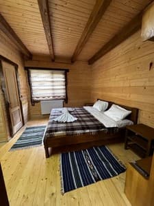 Крымский дворик. Номер Стандарт трехместный 