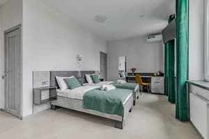 Отели . Гостиница Полулюкс двухместный . 